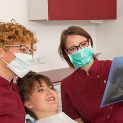 Good dentist communication - 3 things dentists should do for patients - Kenosha Dentist